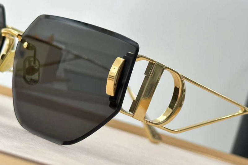 30Montaigne B3U Sunglasses Gold Gray