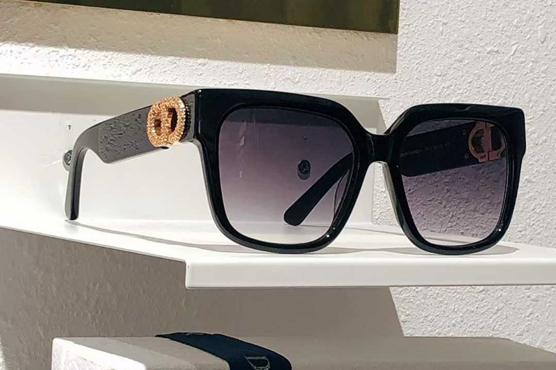 30Montaigne S11I Sunglasses Black Gradient Gray