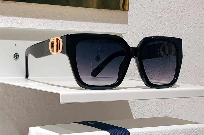 30Montaigne S8U Sunglasses Black Gradient Gray