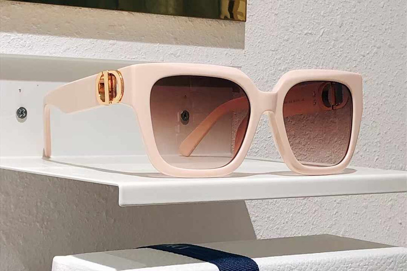 30Montaigne S8U Sunglasses Pink Gradient Pink