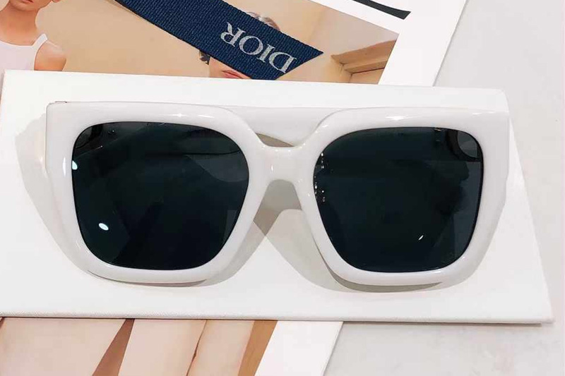 30Montaigne S8U Sunglasses White Gray