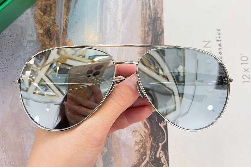BV1305S Sunglasses Silver Mirror