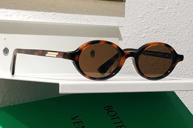 BV1388S Sunglasses Tortoise Brown