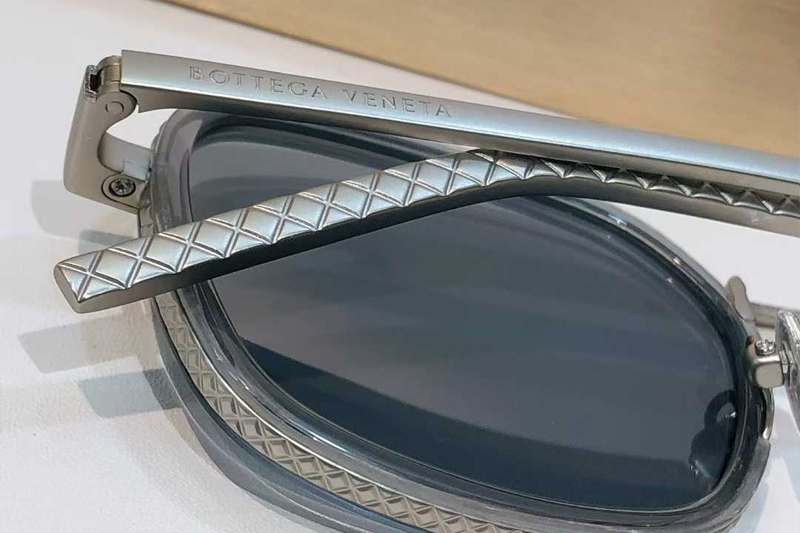 BV1427OA Sunglasses Gray Gunmetal Gray