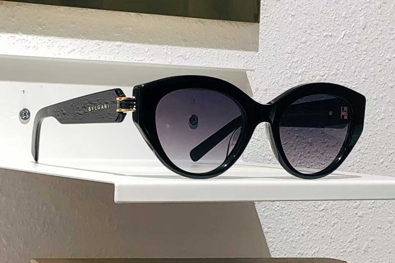 BV40046I Sunglasses Black Gradient Gray