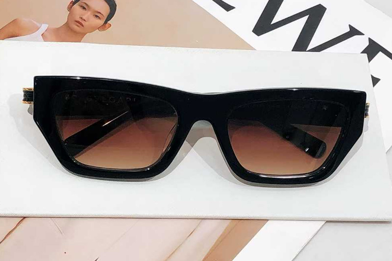 BV40047I Sunglasses Black Gradient Brown