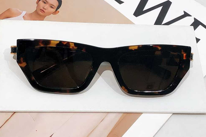 BV40047I Sunglasses Tortoise Brown