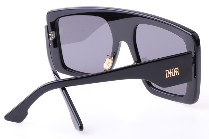 CD5688 Sunglasses Black Gray