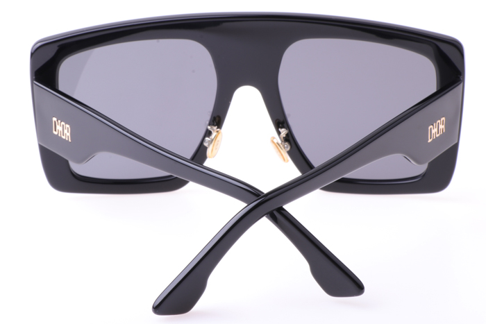CD5688 Sunglasses Black Gray