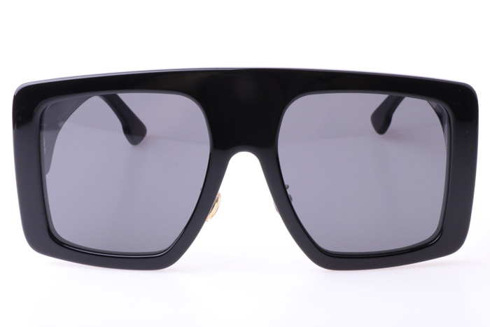 CD5688 Sunglasses Black Gray