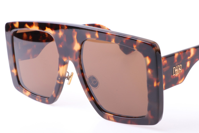 CD5688 Sunglasses Tortoise Brown