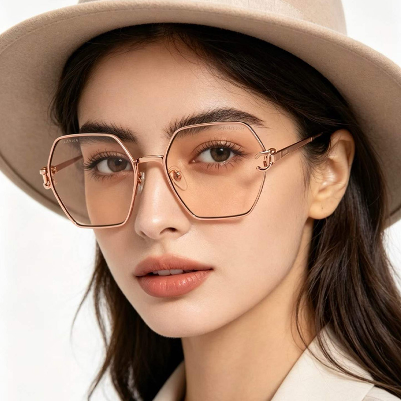 CH2231 Sunglasses Rose Gold Light Brown