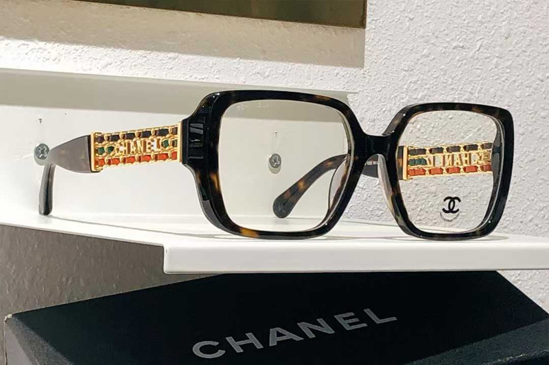 CH3486 Eyeglasses Tortoise