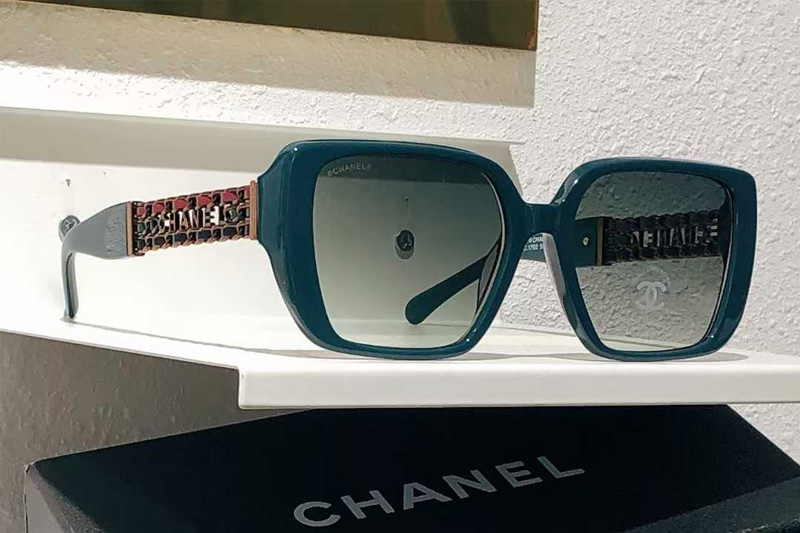 CH3486 Sunglasses Green Gradient Green