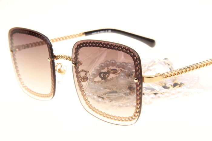 CH4244 Sunglasses In Gold Gradient Brown