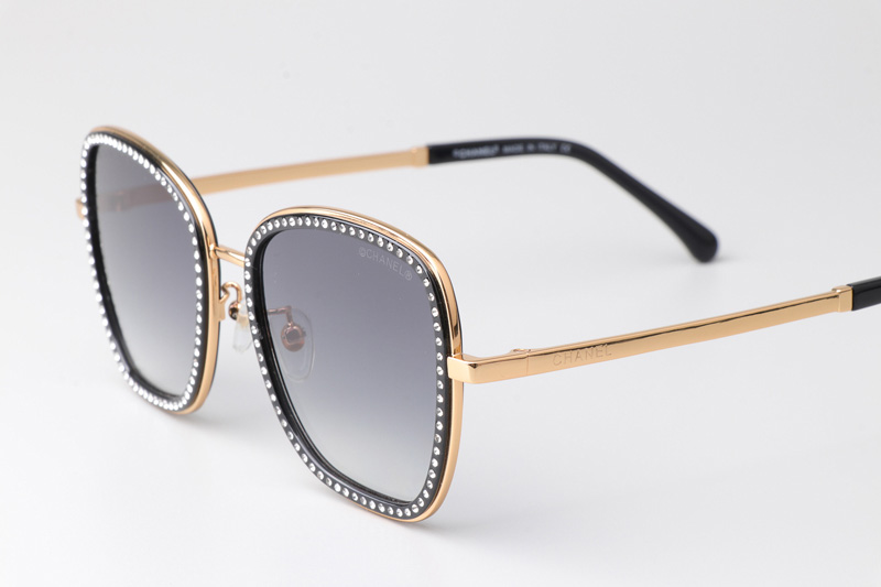 CH4277 Sunglasses Black Gold Gradient Gray