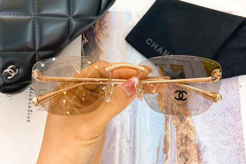 CH4286T Sunglasses Rose Gold Pink