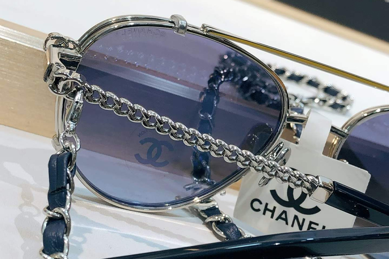 CH4292 Sunglasses Silver Gradient Gray