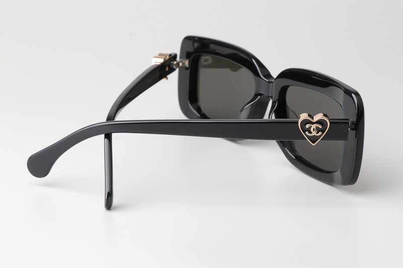 CH5220 Sunglasses Black Gray