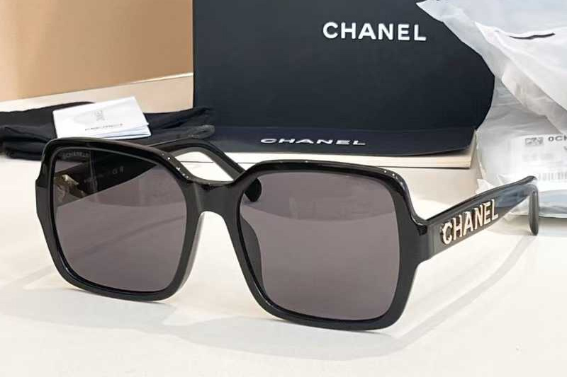 CH5408 Sunglasses Black Gold Gray
