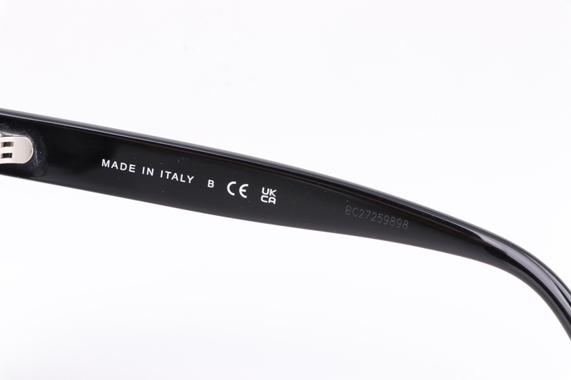 CH5414 Sunglasses Black Gray