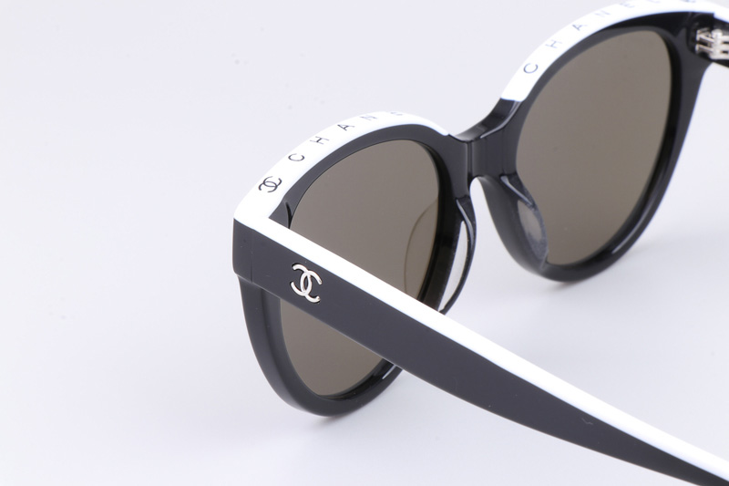 CH5414 Sunglasses Black White Gray