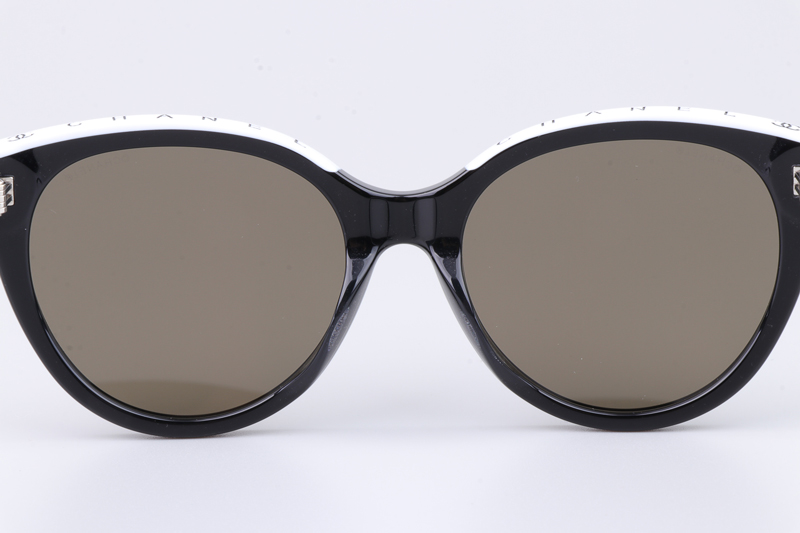 CH5414 Sunglasses Black White Gray