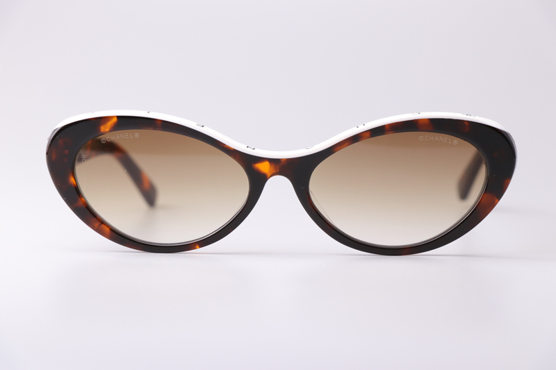 CH5416 Sunglasses Tortoise White Gradient Brown