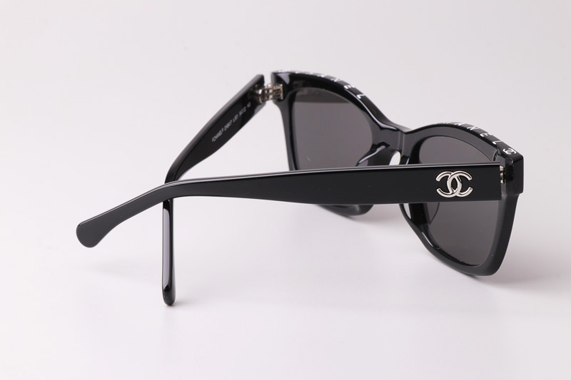 CH5417 Sunglasses Black Silver Gray