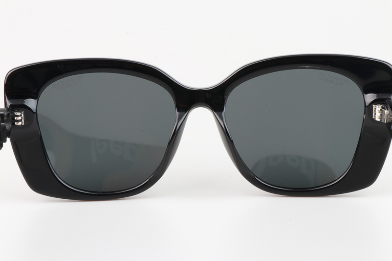 CH5422 Sunglasses Black Gray