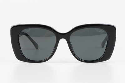 CH5422 Sunglasses Black White Gray