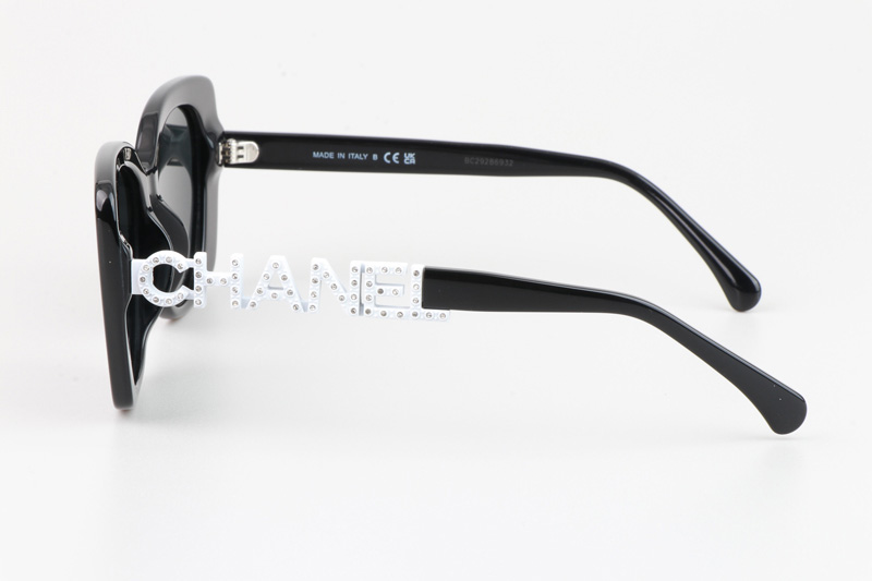 CH5422 Sunglasses Black White Gray