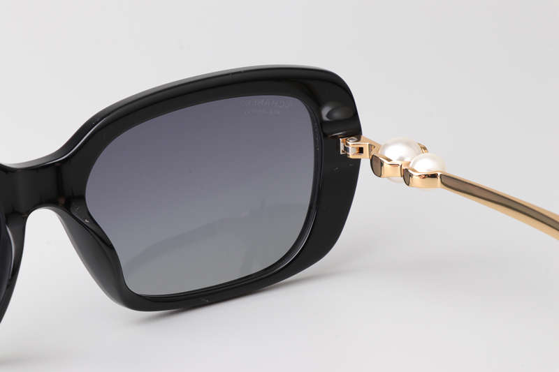 CH5427H Sunglasses Black Gold Gray