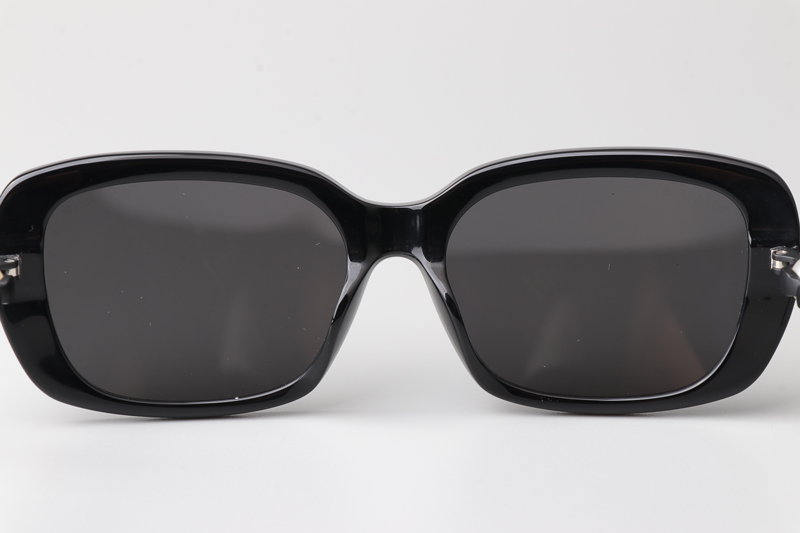 CH5427H Sunglasses Black Gray