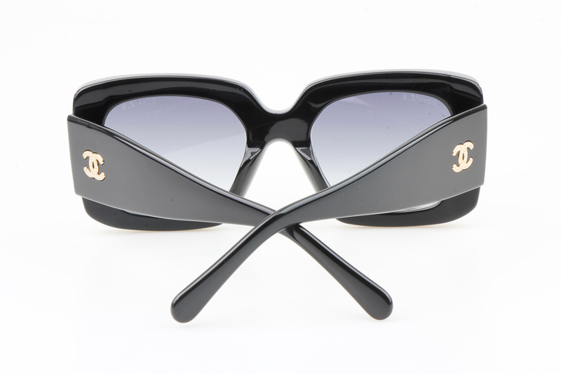 CH5435 Sunglasses Black Gradient Gray