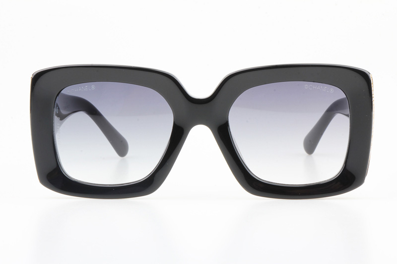 CH5435 Sunglasses Black Gradient Gray