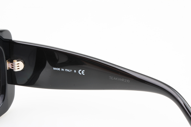 CH5435 Sunglasses Black Gradient Gray