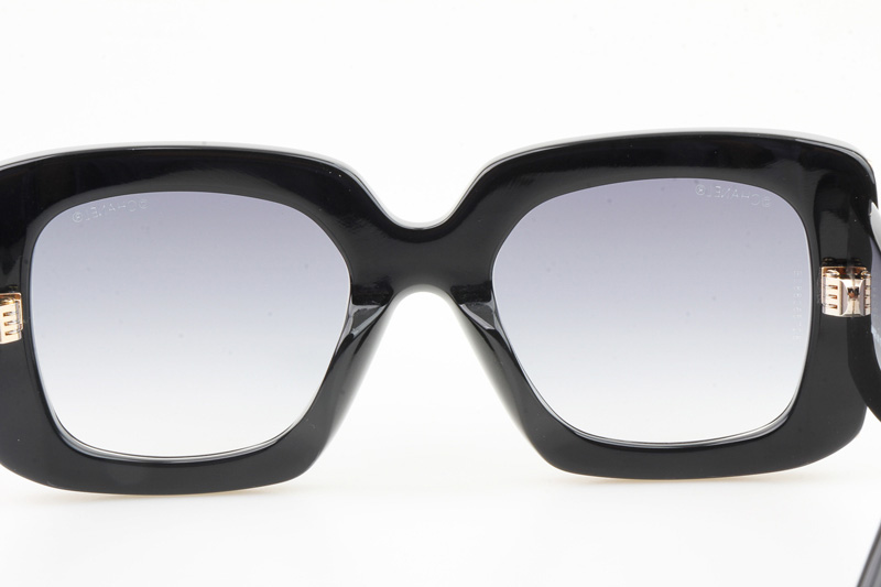 CH5435 Sunglasses Black Gradient Gray