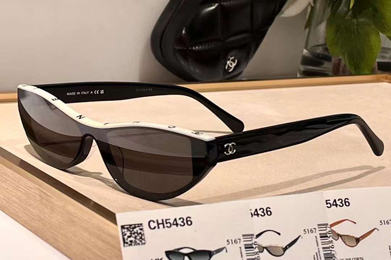 CH5436 Sunglasses Black White Gray
