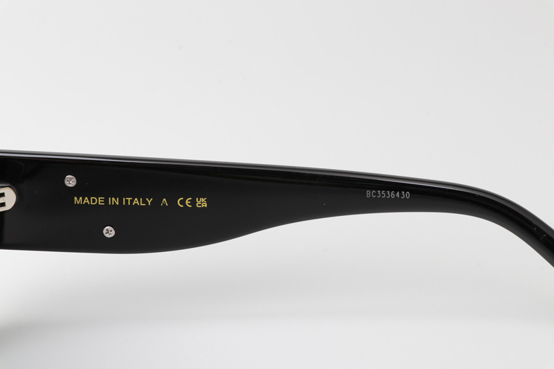 CH5468B Sunglasses Black Gradient Gray