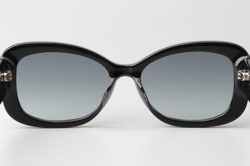 CH5468B Sunglasses Black Gradient Gray