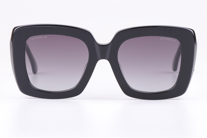 CH5474Q Sunglasses Black Gradient Gray