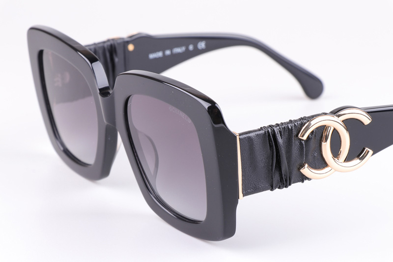 CH5474Q Sunglasses Black Gradient Gray