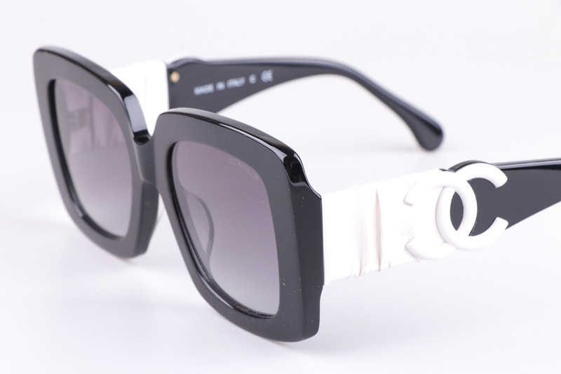 CH5474Q Sunglasses Black White Gradient Gray