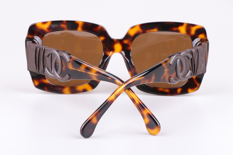 CH5474Q Sunglasses Tortoise Brown