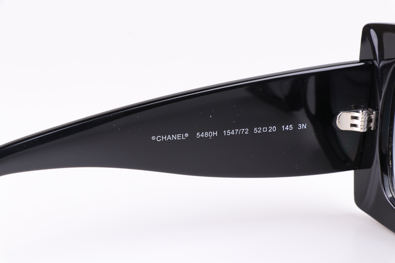CH5480H Sunglasses Black Gradient Gray