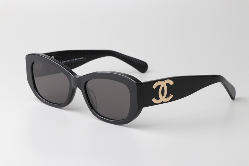 CH5493 Sunglasses Black Gold Gray