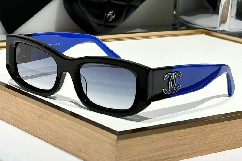 CH5525 Sunglasses Black Blue Gradient Blue