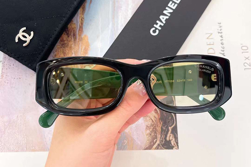 CH5525 Sunglasses Black Green Yellow