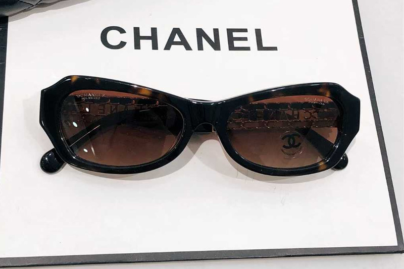CH5537 Sunglasses Tortoise Gradient Brown
